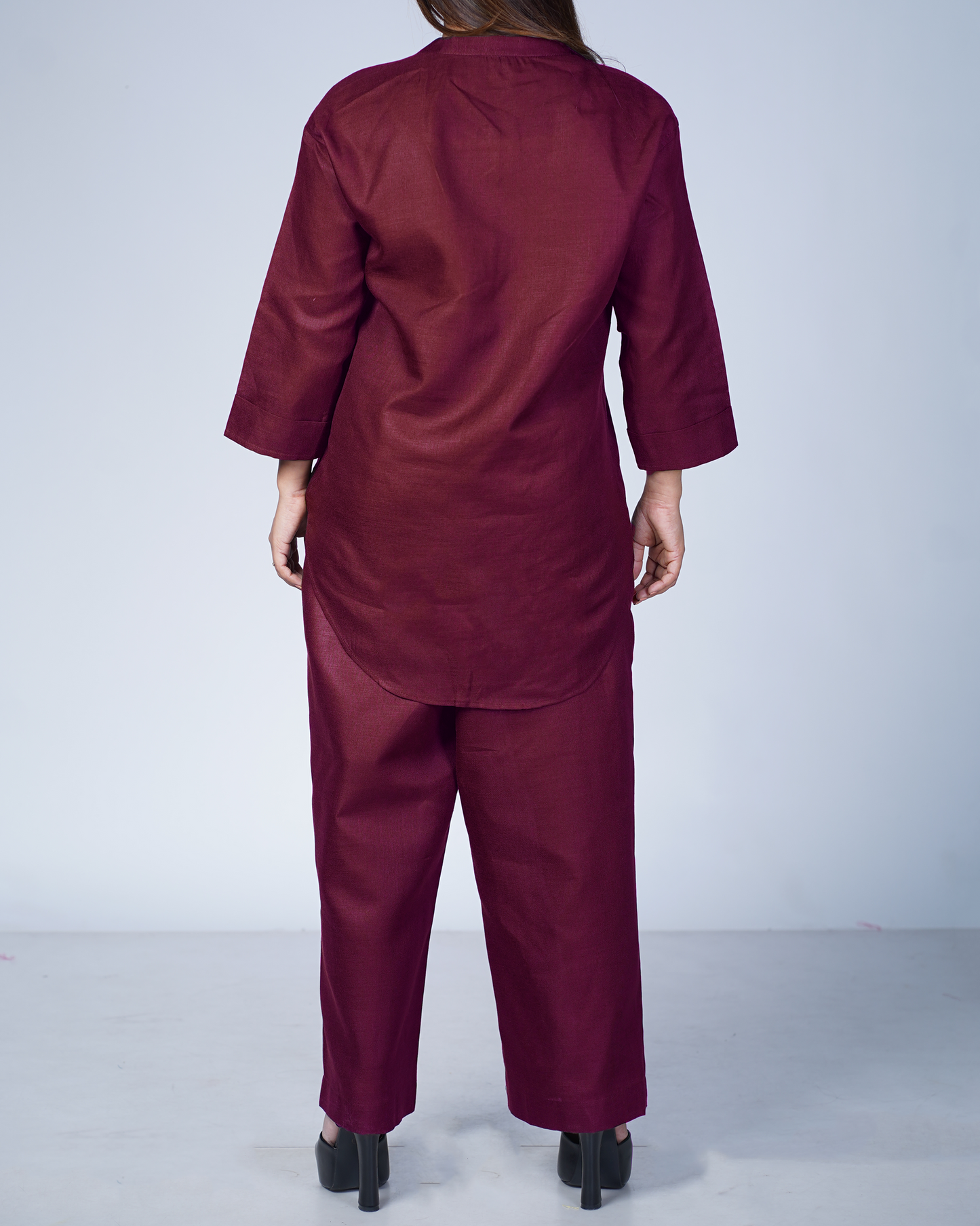 Aarohi kurta